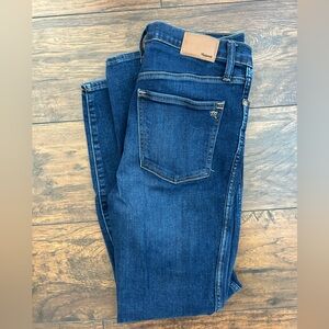 Madewell 10” high rise skinny dark wash - size 28
